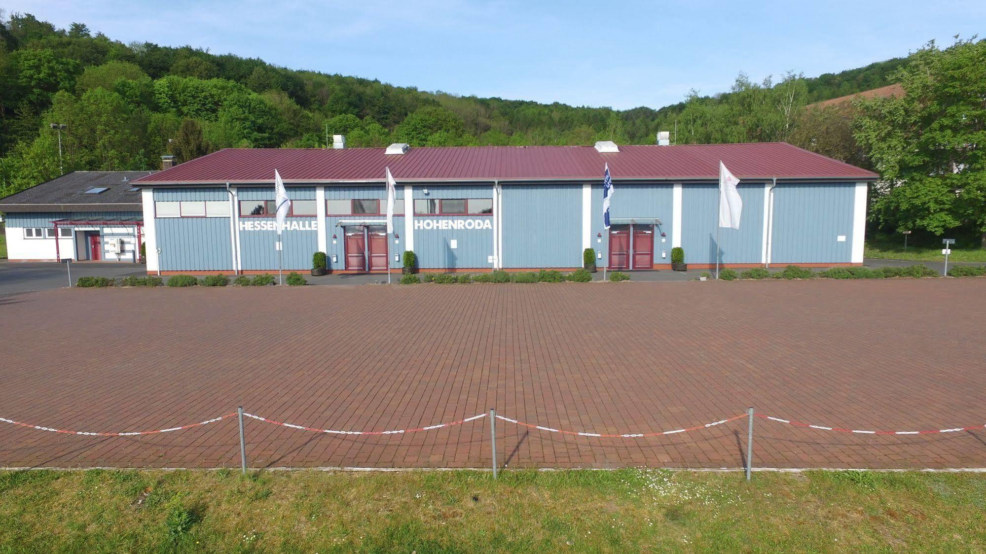 Hotel Hessen Hotelpark 4*